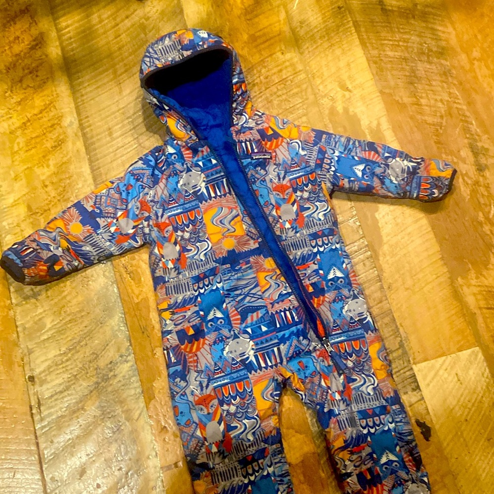 GUC Patagonia toddler bunting reversible approx 12-18mo